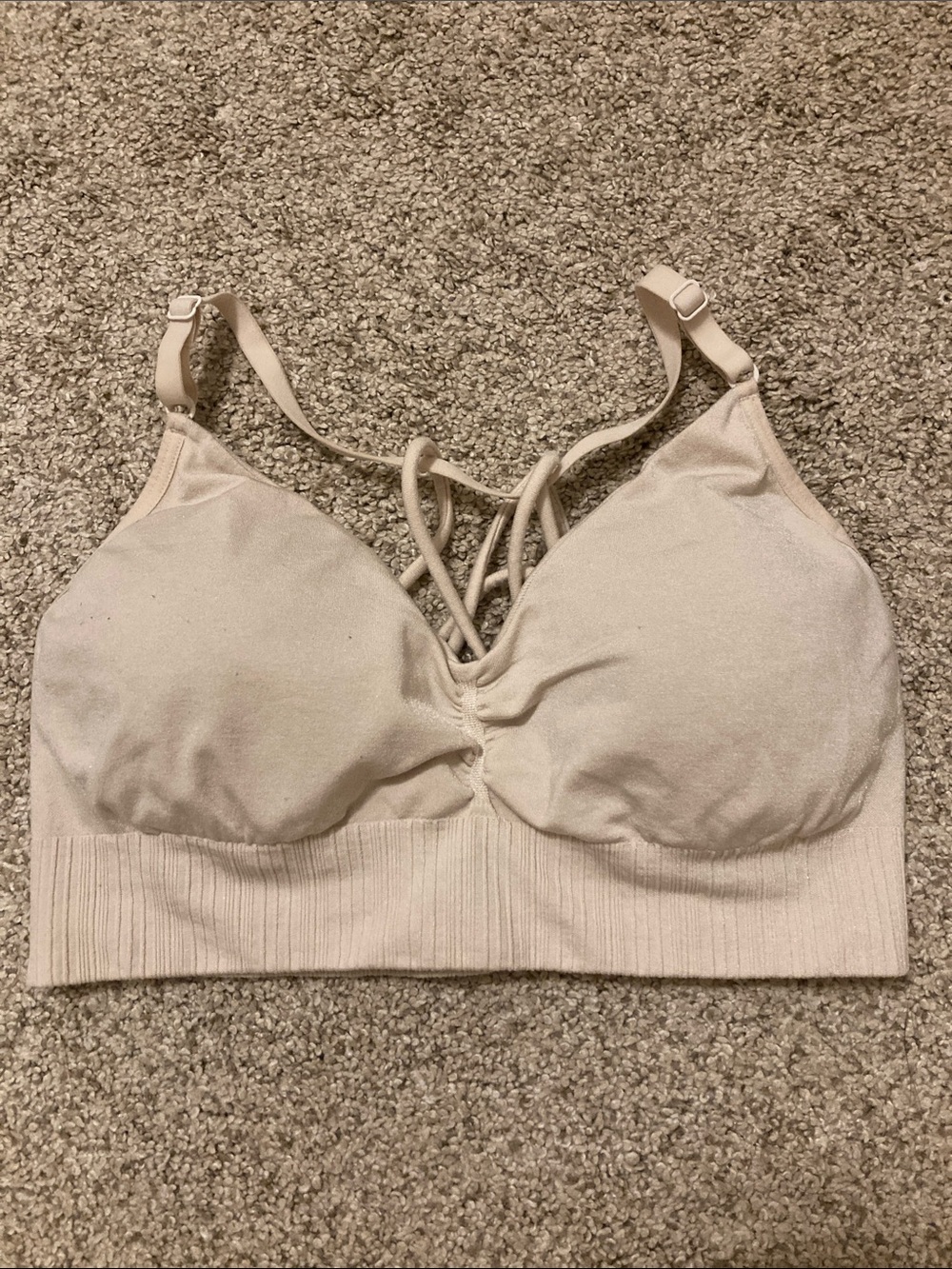 Athleta Nude / Beige Racerback Vneck Bralette Size Medium